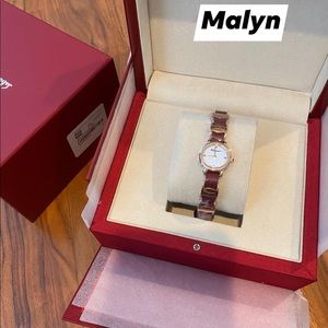 Ferragamo watch women new with tag